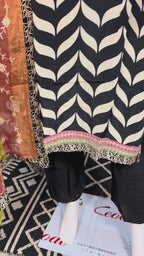 Siyah Noor Embellished Suit Set